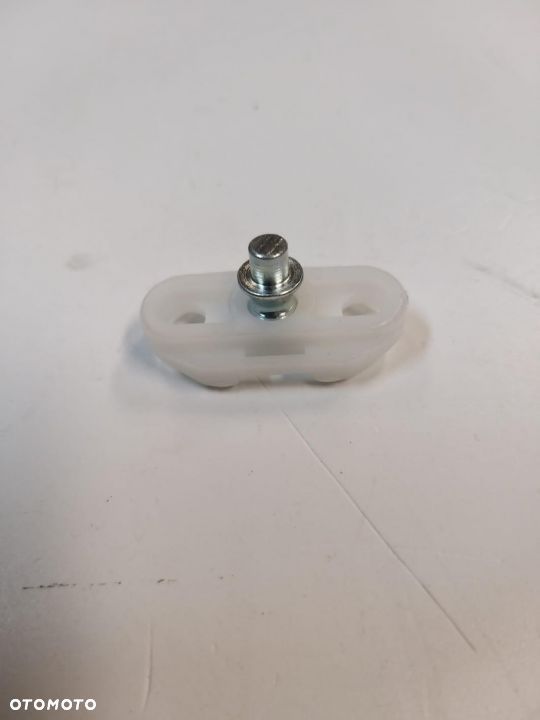 Prowadnica szyby Opel  Meriva A   Astra F Corsa C Omega A,B   Vectra B    90055545 - 1