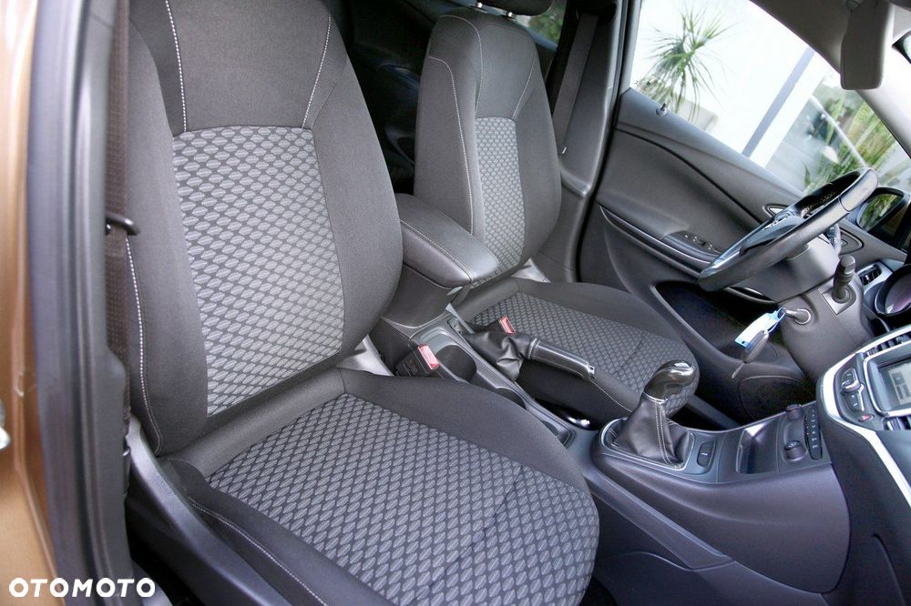 Opel Astra 1.4 Turbo Active - 16