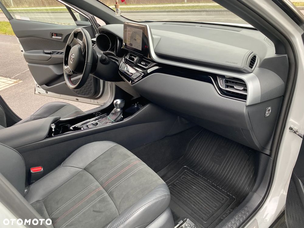 Toyota C-HR 2.0 Hybrid GR Sport - 18