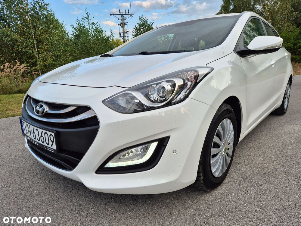 Hyundai i30 blue Kombi 1.6 CRDi Trend - 4