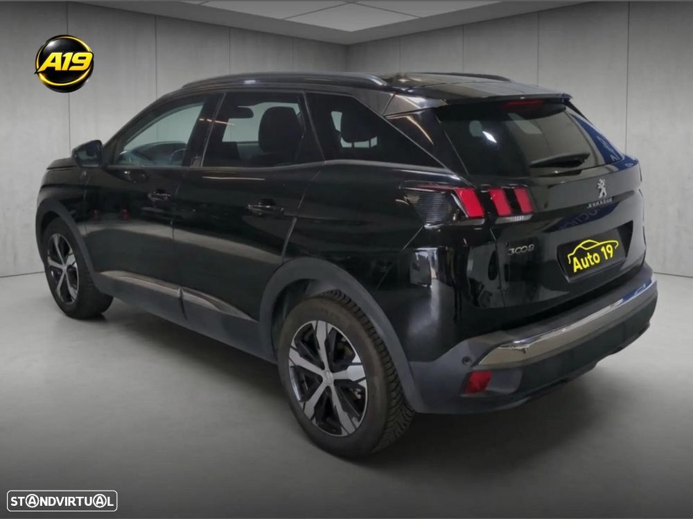 Peugeot 3008 PureTech 130 Stop & Start GPF Crossway - 3