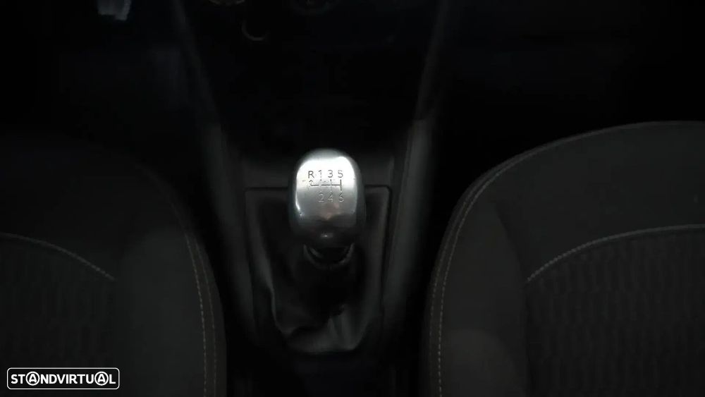 Peugeot 208 BlueHDi 100 Active - 29