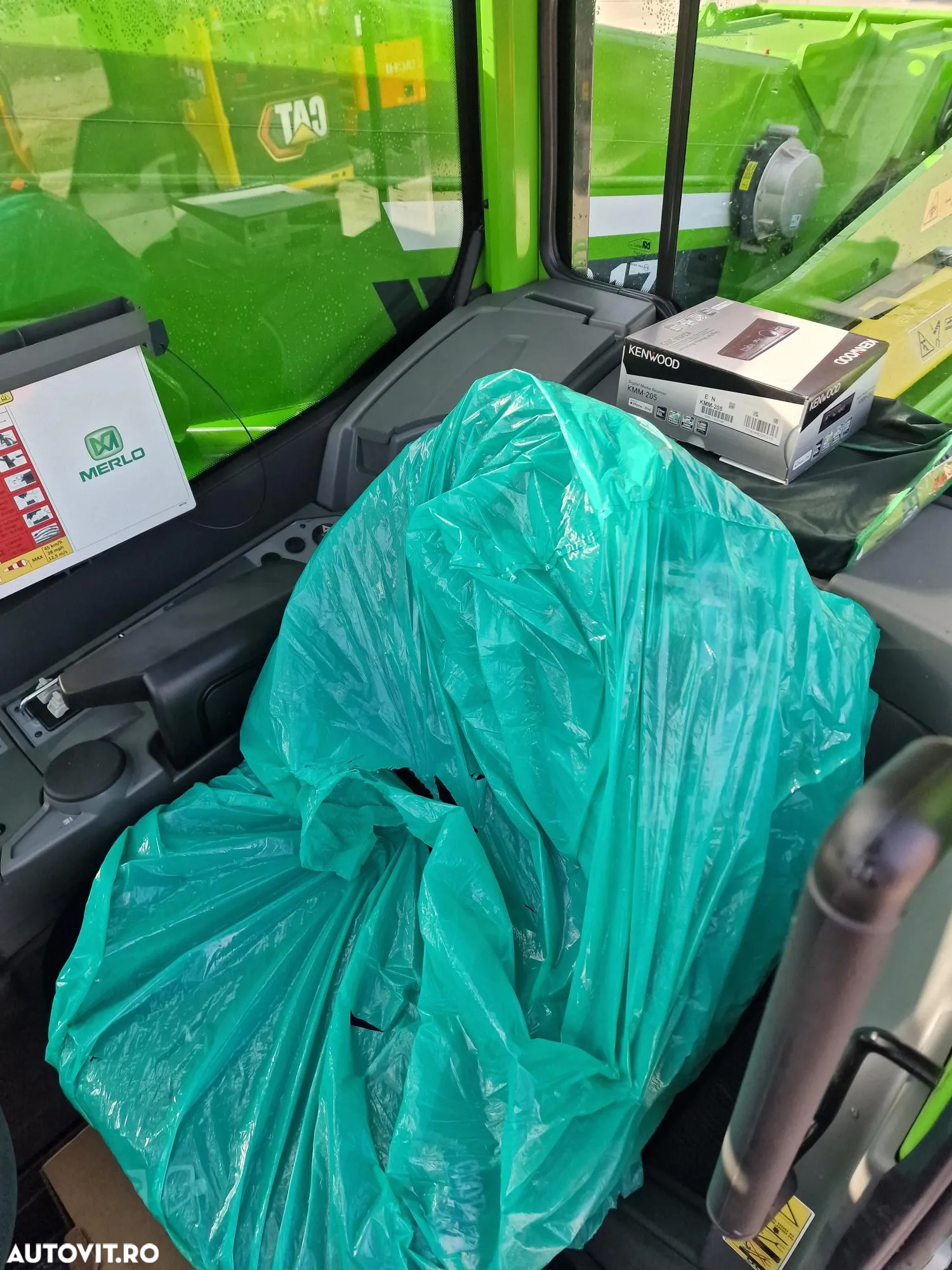 Merlo P40.17, inaltime ridicare 17m, ridica 4 tone primul tronson, Aer cond, garantie 1 an, posibilitate leasing 5 ani, produs in ITALIA, cale fata, cupa 1mc, furci PROMOTIE 103900 EUR+Tva - 8