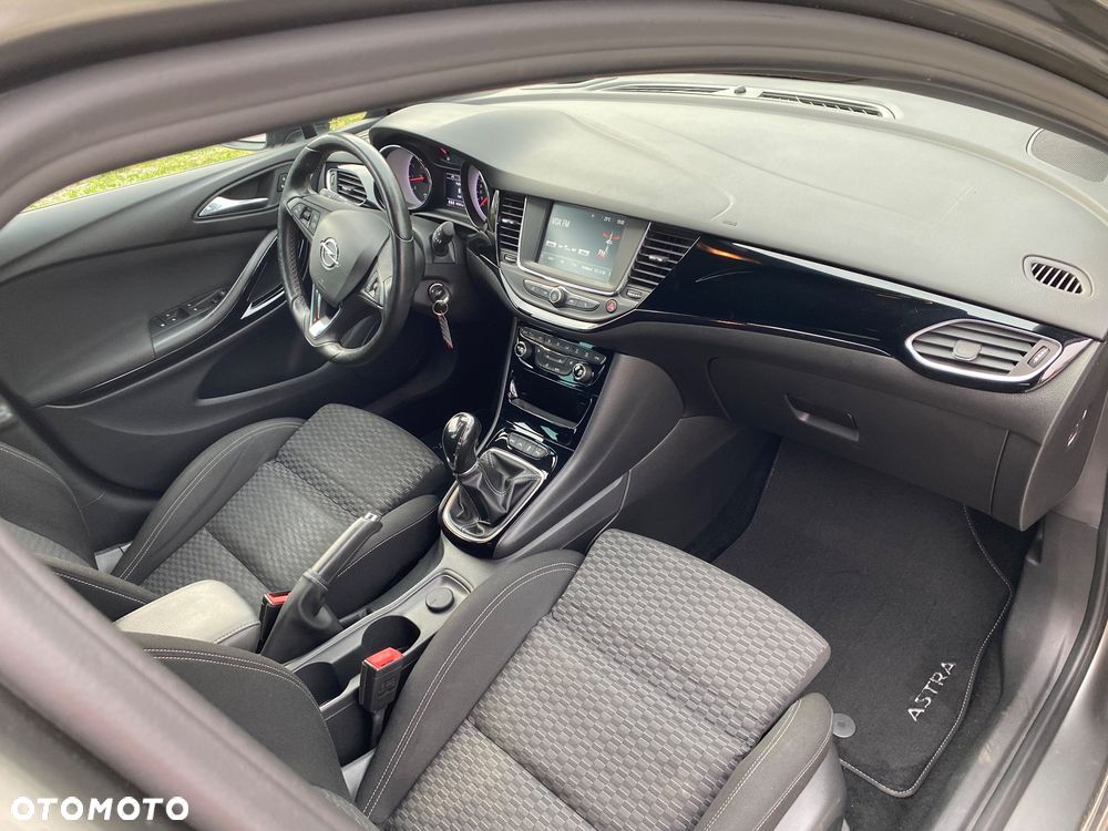 Opel Astra 1.4 Turbo Dynamic - 24