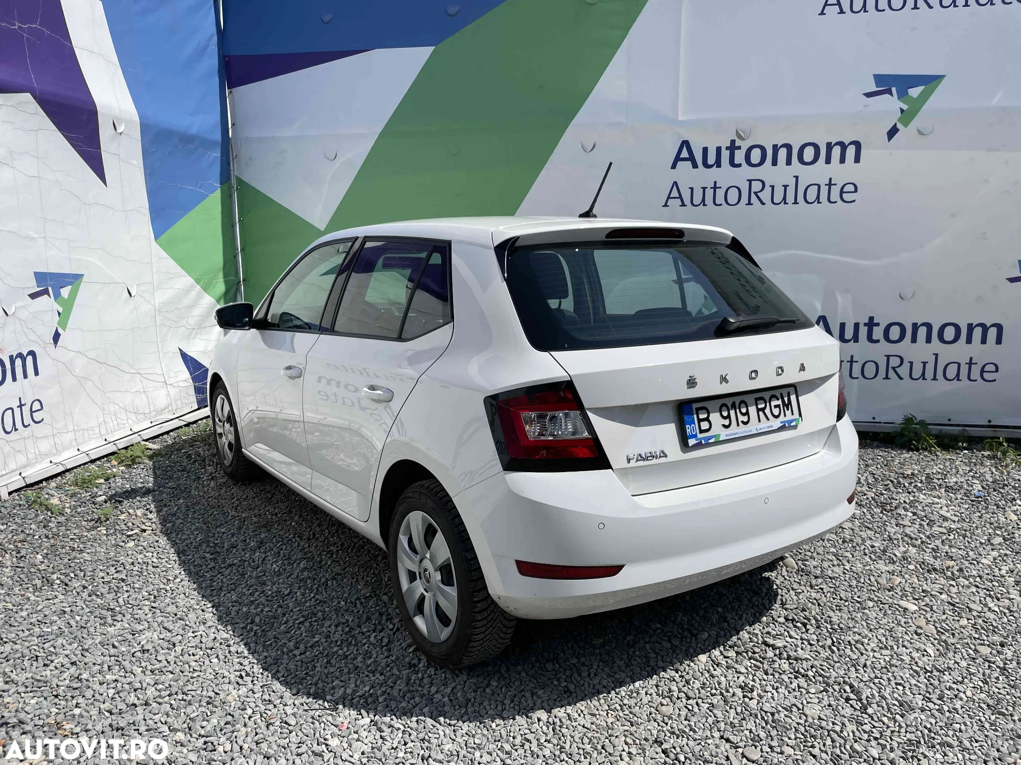 Skoda Fabia - 4