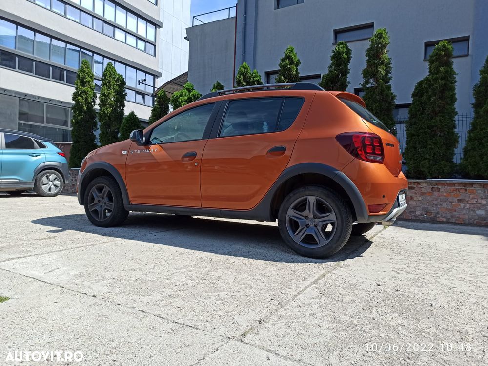 Dacia Sandero 0.9 TCe Easy-R Laureate - 2