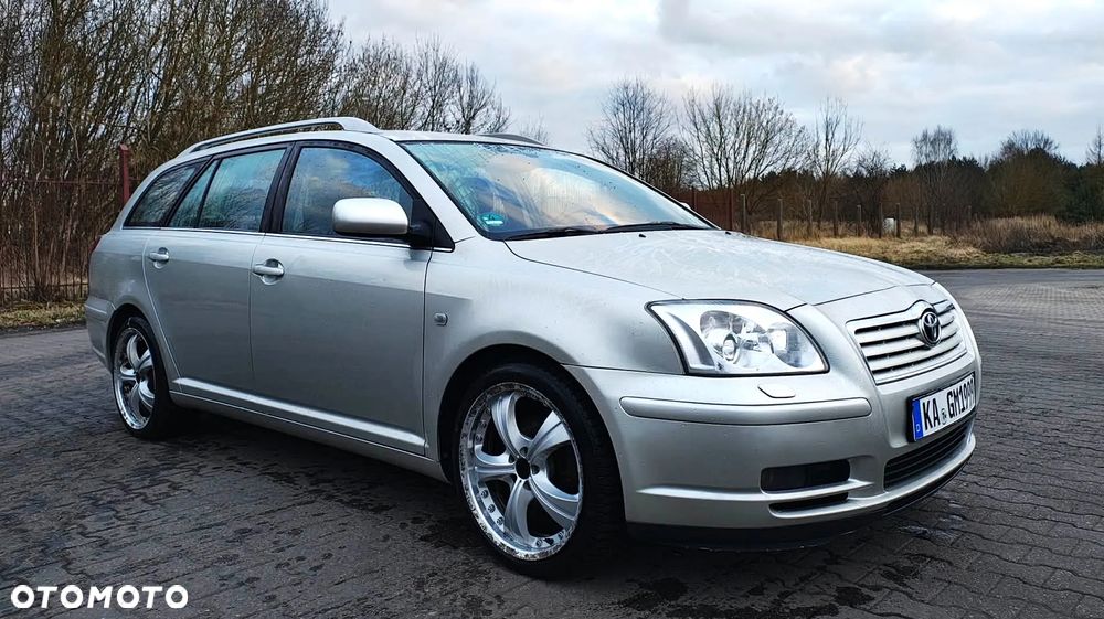 Toyota Avensis 1.8 VVT-i - 8
