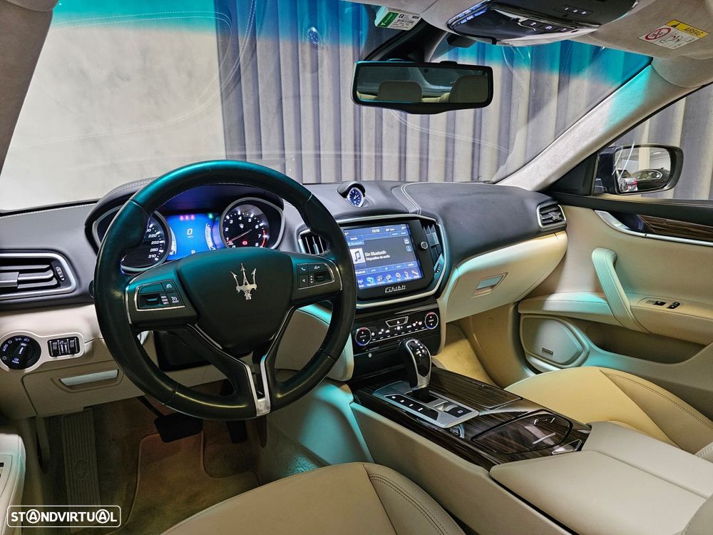 Maserati Ghibli 3.0 V6 S Q4 - 8