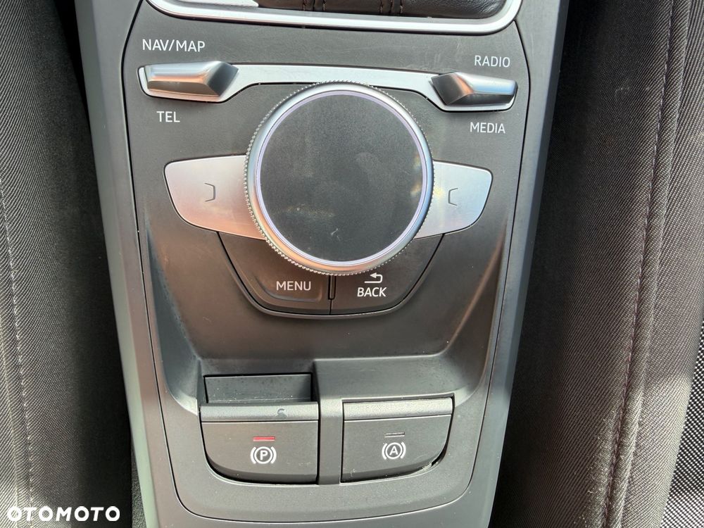 Audi Q2 35 TFSI S tronic - 26