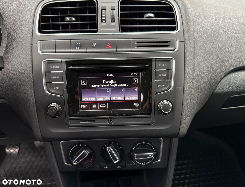 Volkswagen Polo 1.2 TSI Comfortline - 17