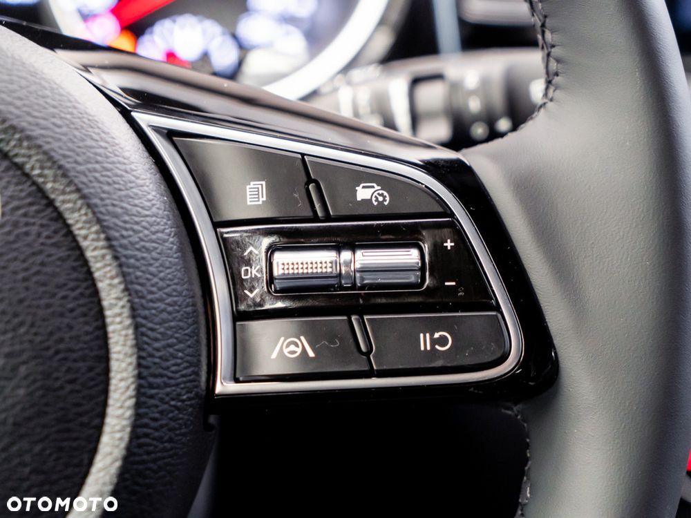 Kia XCeed 1.6 T-GDI Tribute DCT - 25