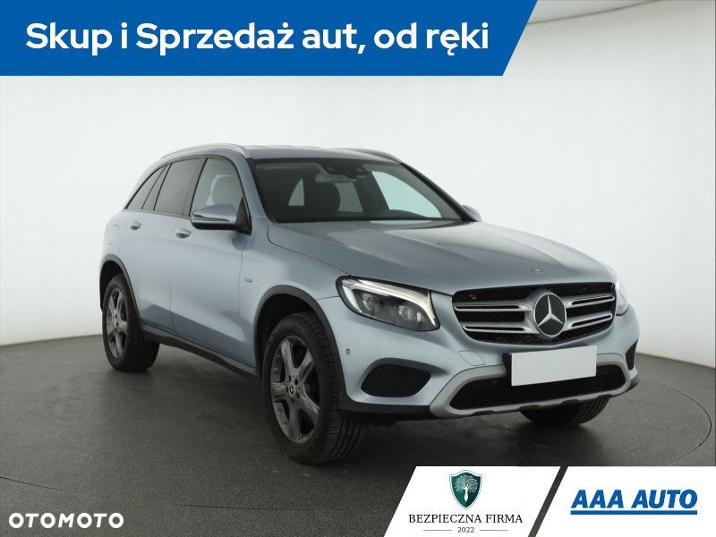 Mercedes-Benz GLC - 3
