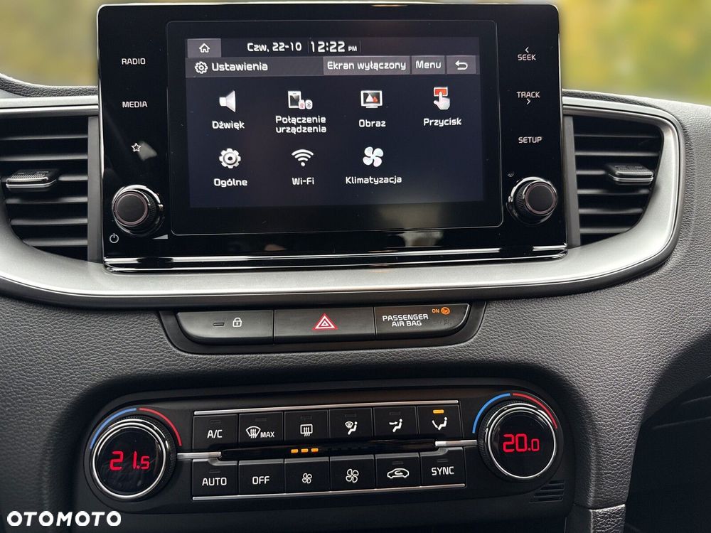 Kia XCeed 1.5 T-GDI Business Line - 31