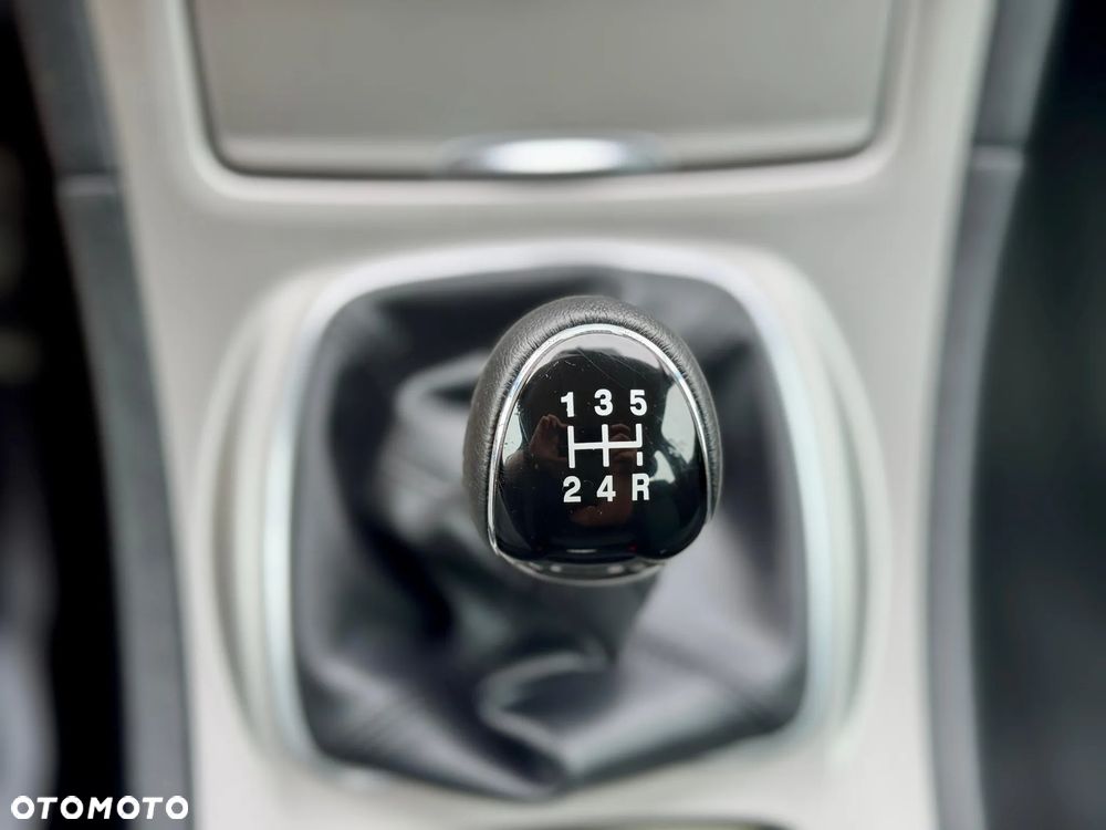 Ford Galaxy 2.0 FF Titanium - 34