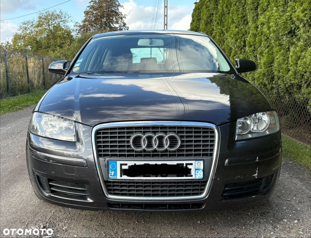 Audi A3 Sportback 1.9 TDI Ambiente - 2