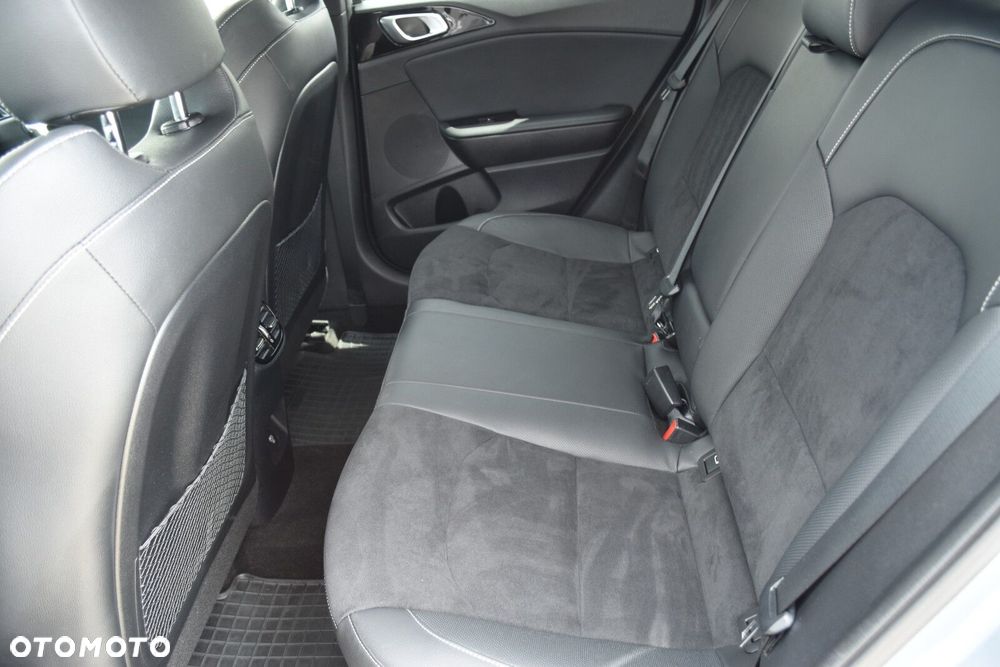 Kia XCeed 1.5 T-GDI GT-Line DCT - 29