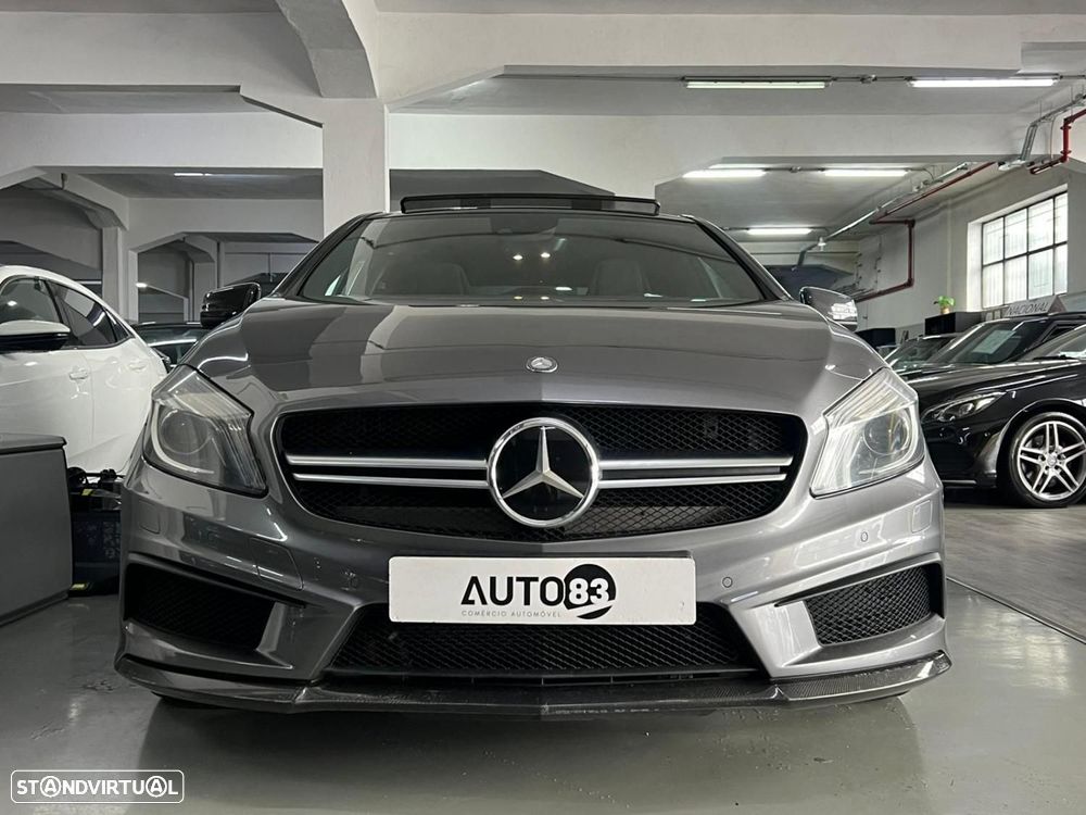 Mercedes-Benz A 45 AMG 4-Matic - 2