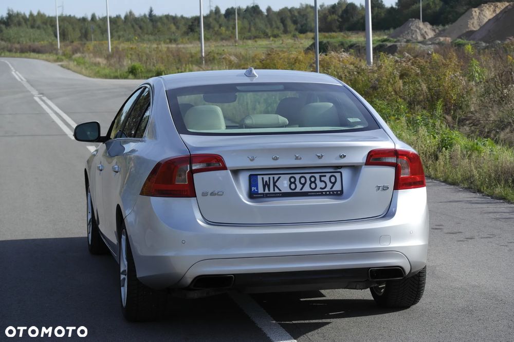Volvo S60 - 7