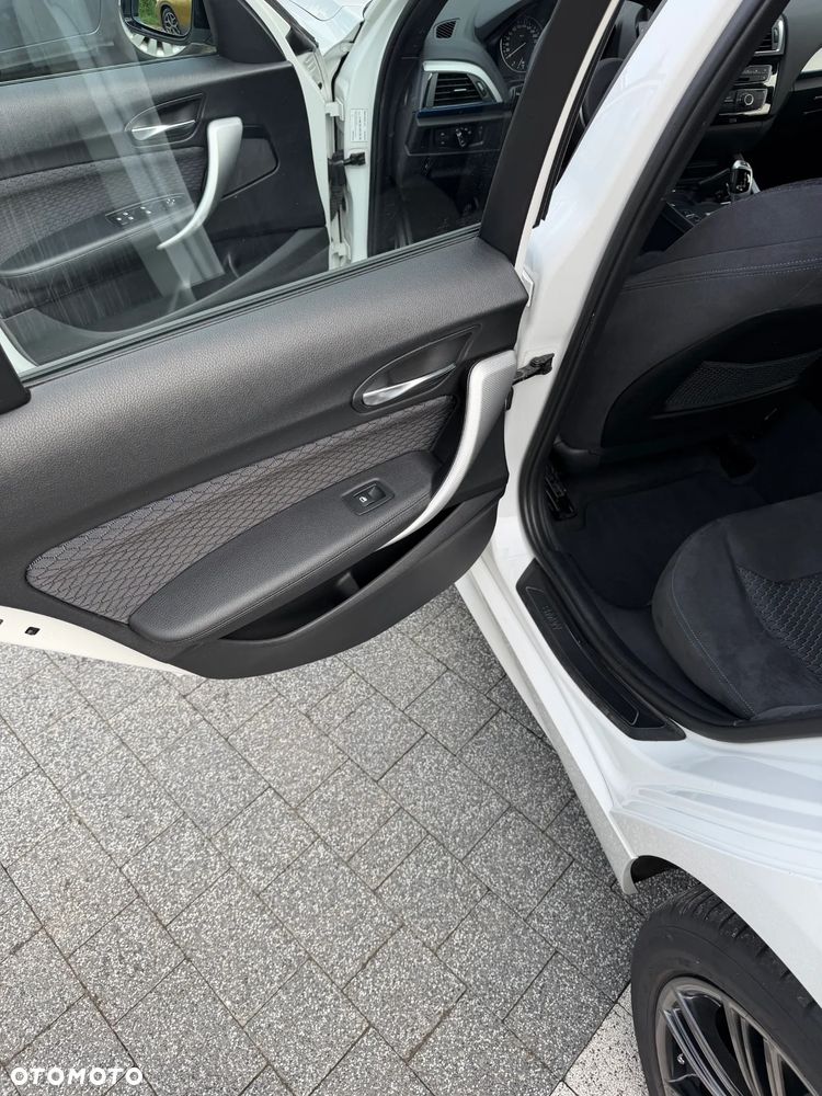 BMW Seria 1 120i M Sport - 18