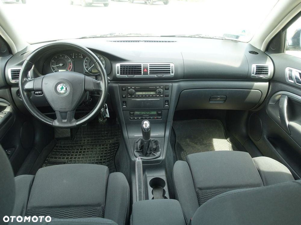 Skoda Superb - 19