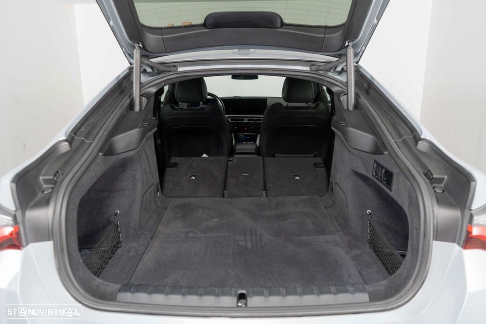 BMW i4 eDrive35 Pack Desportivo M - 13