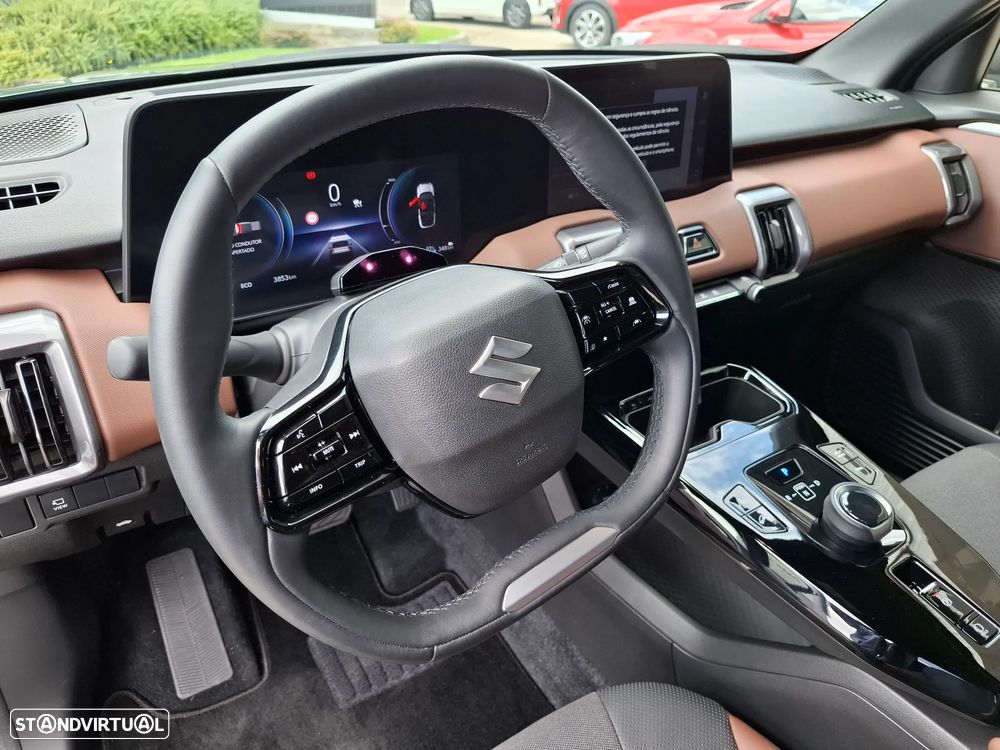 Suzuki e Vitara 61 kWh S3 4WD - 17