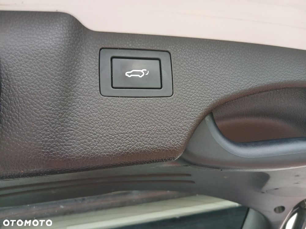 Hyundai Santa Fe 2.2 CRDI Premium - 31