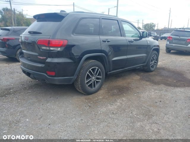 Jeep Grand Cherokee - 4