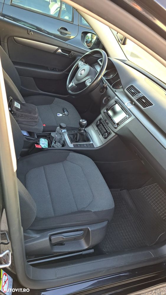 Volkswagen Passat Variant 1.6 TDI BlueMotion - 13