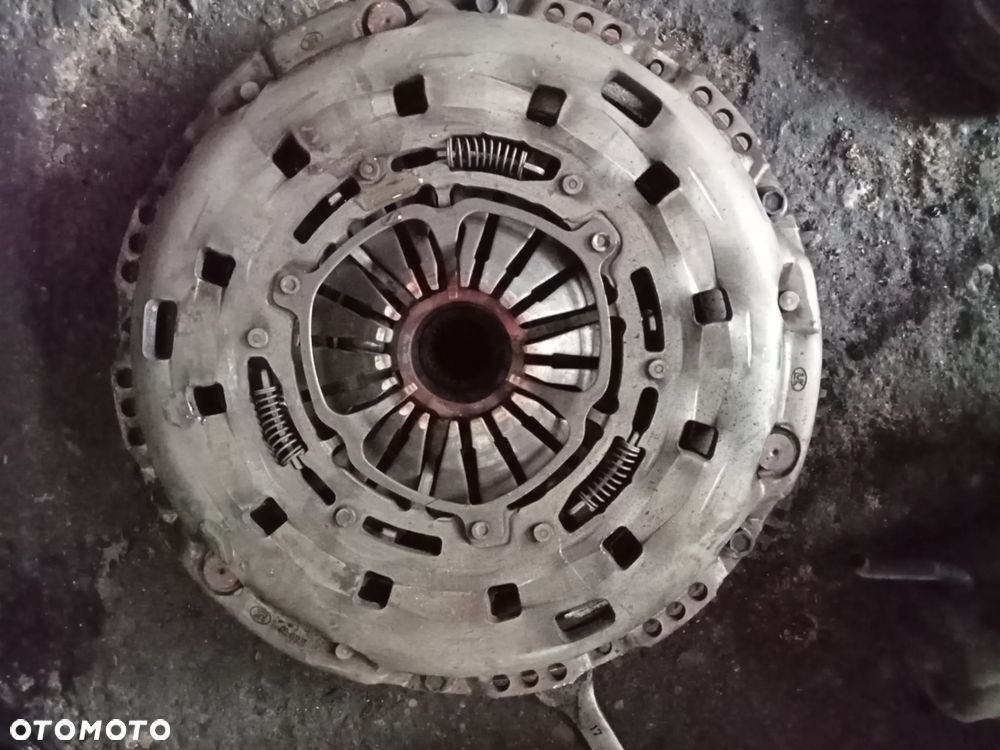 sprzęgło koło dwumasowe land rover discovery  2.7 v 6
