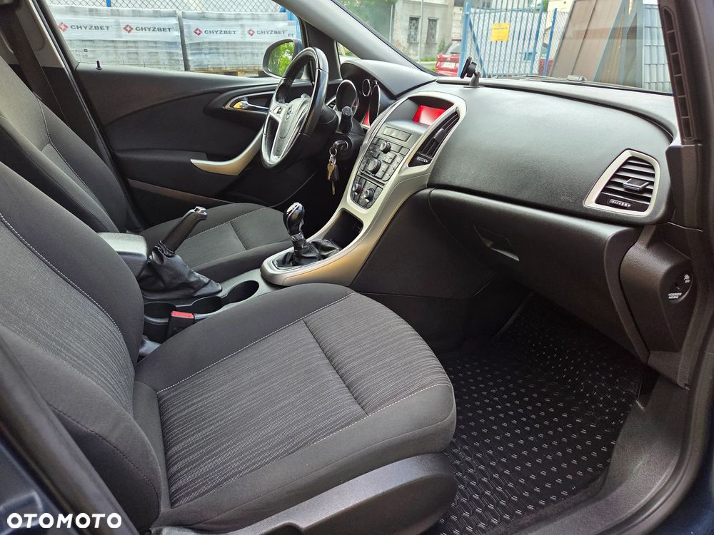 Opel Astra - 17