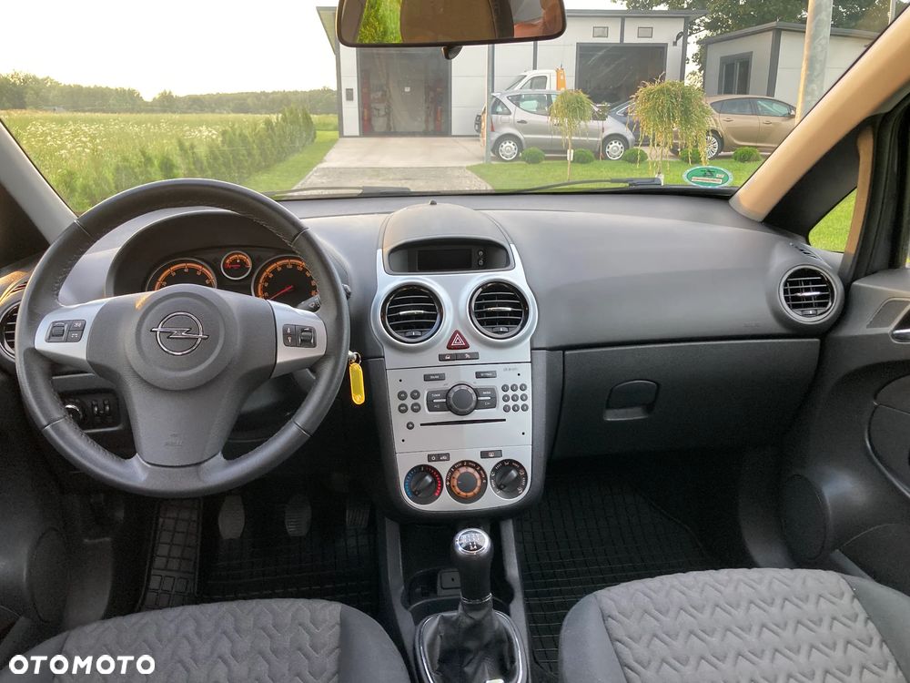 Opel Corsa - 10