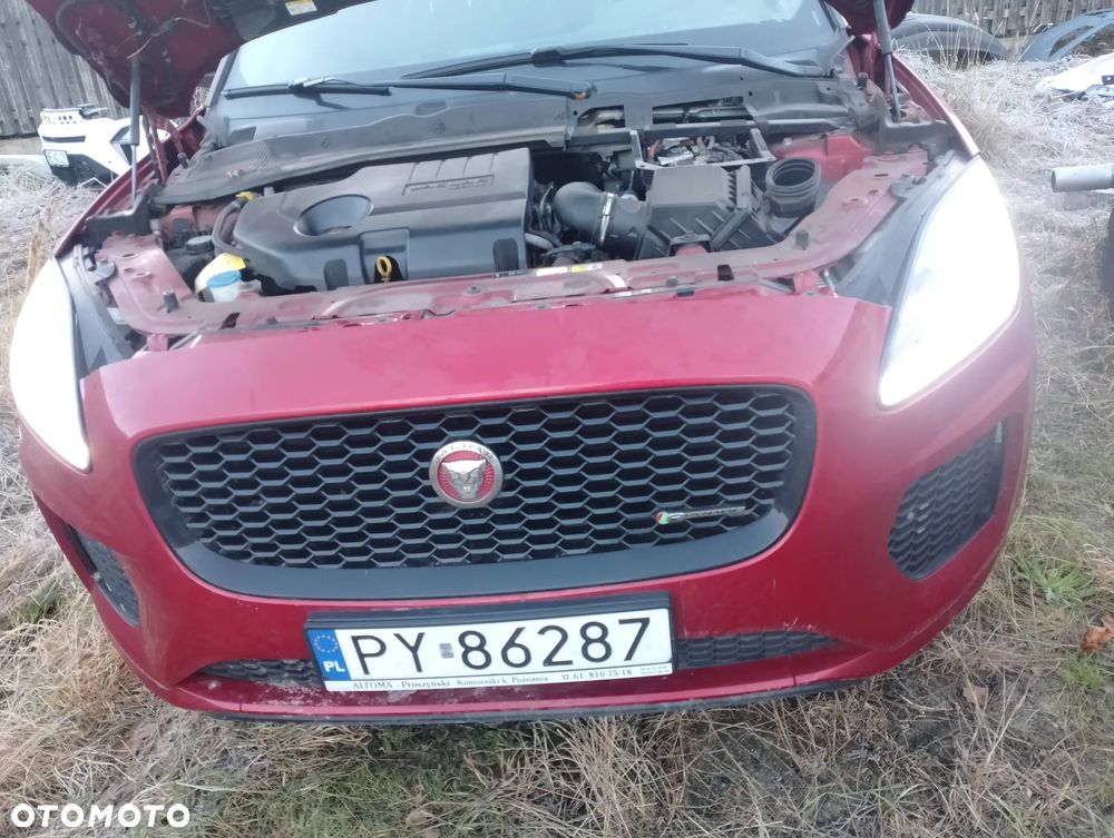 Jaguar E-Pace 2.0 i4D AWD R-Dynamic - 3