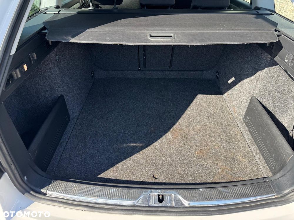 Skoda Superb 1.6 TDI Elegance Greenline - 17