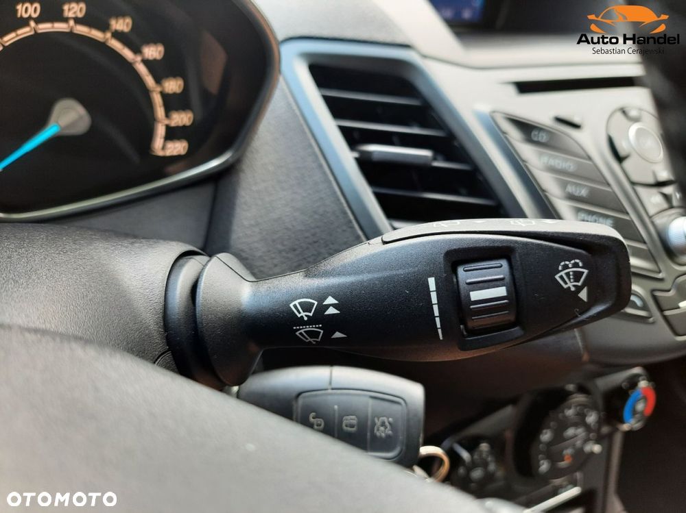 Ford Fiesta 1.0 EcoBoost Titanium - 21