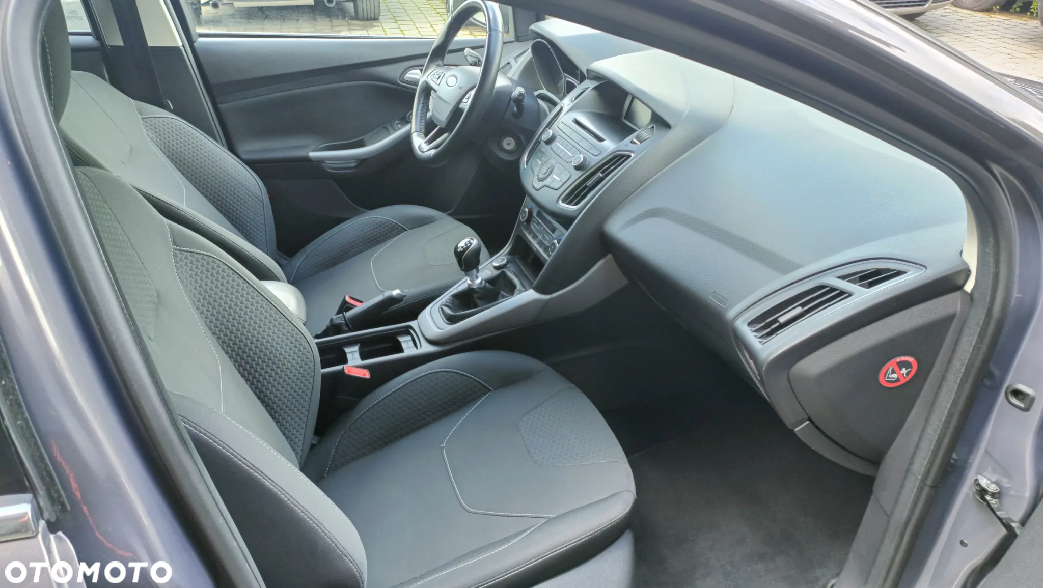 Ford Focus 1.0 EcoBoost Active - 16