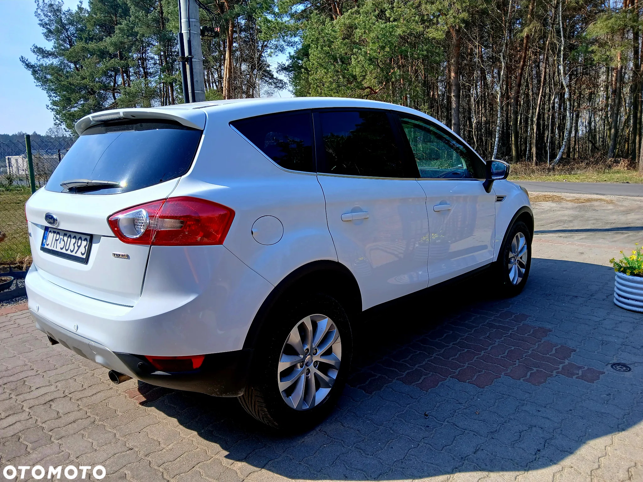 Ford Kuga - 17