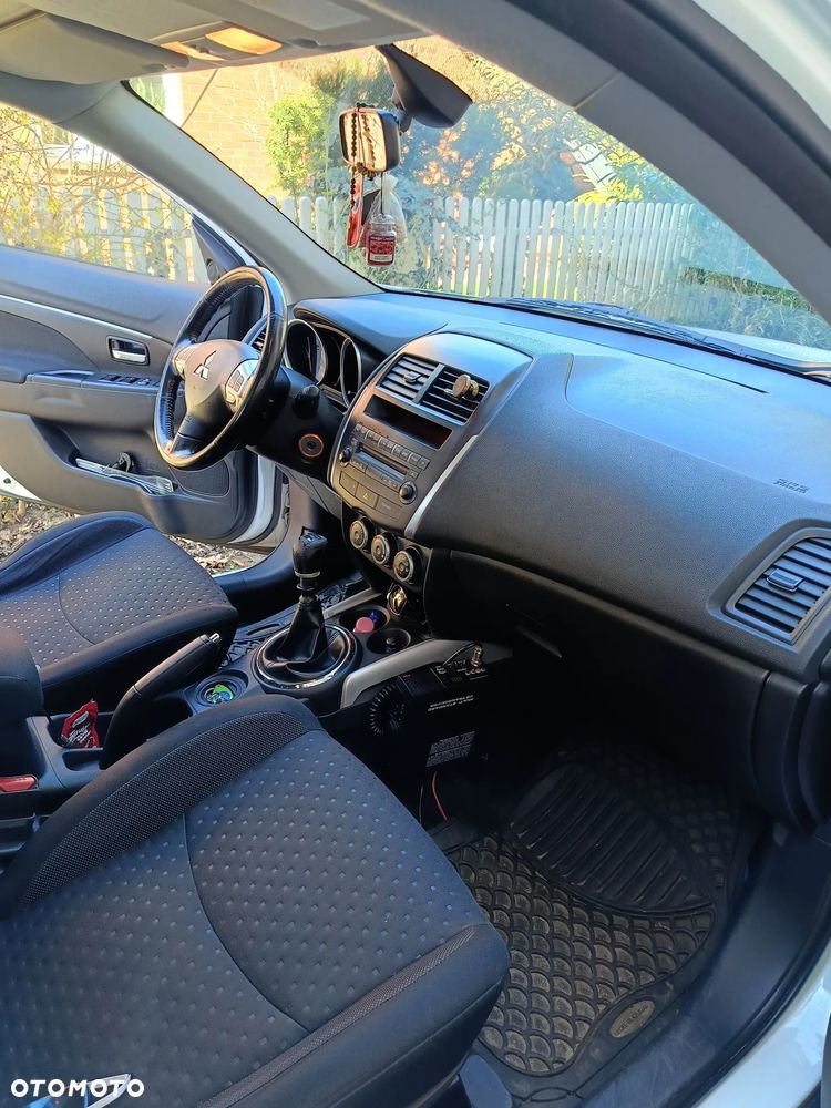 Mitsubishi ASX 1.8 DI-D 2WD Inform - 9