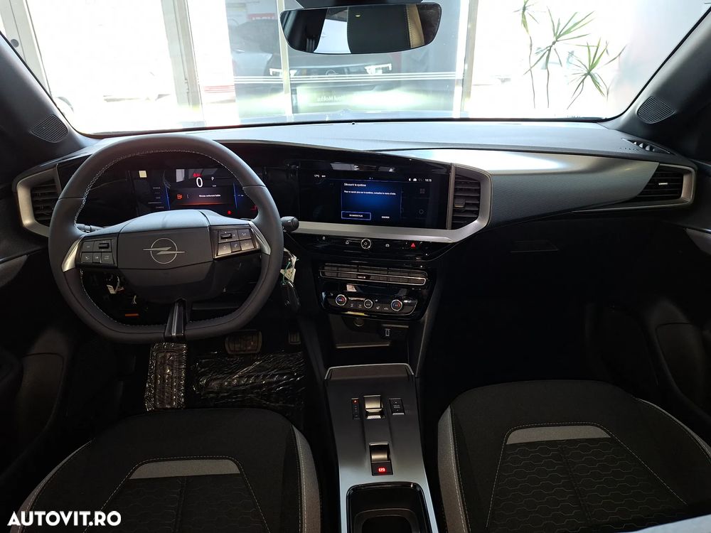 Opel Mokka 1.2 136 e-DCT MHEV GS - 6