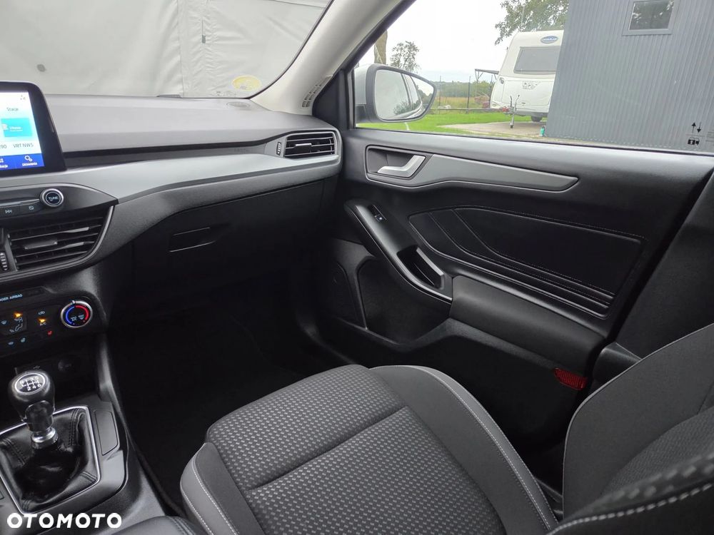 Ford Focus 1.5 TDCi DPF Start-Stopp-System Titanium - 29
