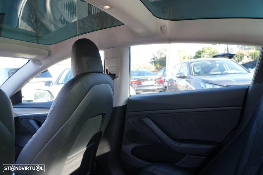 Tesla Model 3 Long Range Tração Traseira - 6