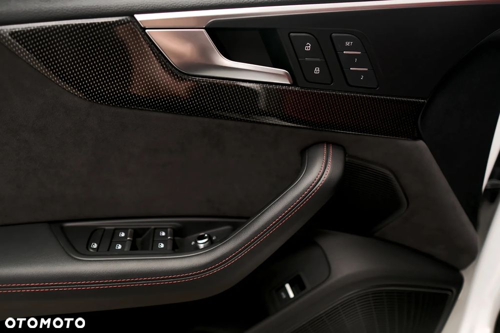 Audi S4 Limousine - 22