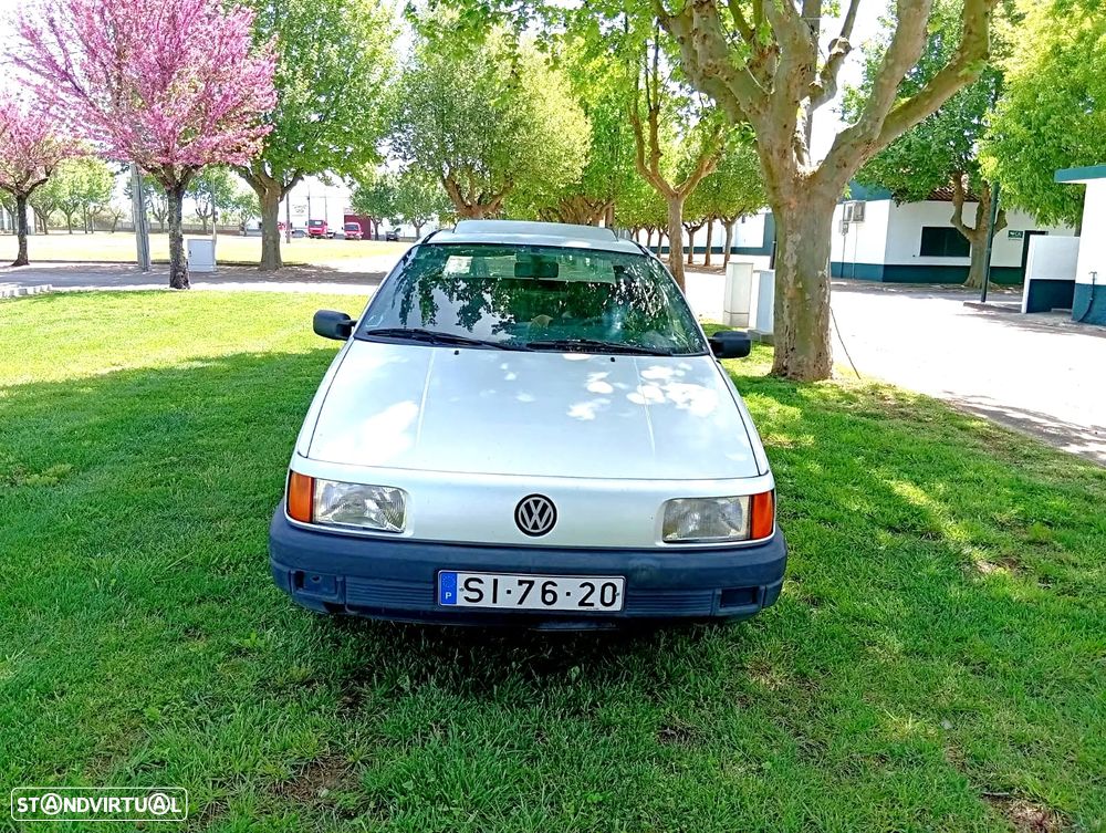 VW Passat 1.6 TD Arriva - 2