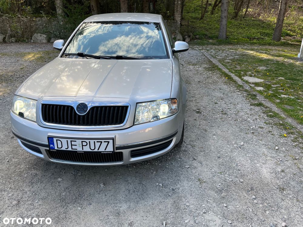 Skoda Superb 2.0 Comfort - 6
