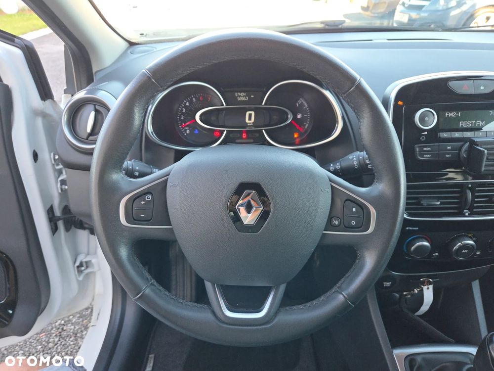 Renault Clio 1.2 16V 75 LIMITED - 33