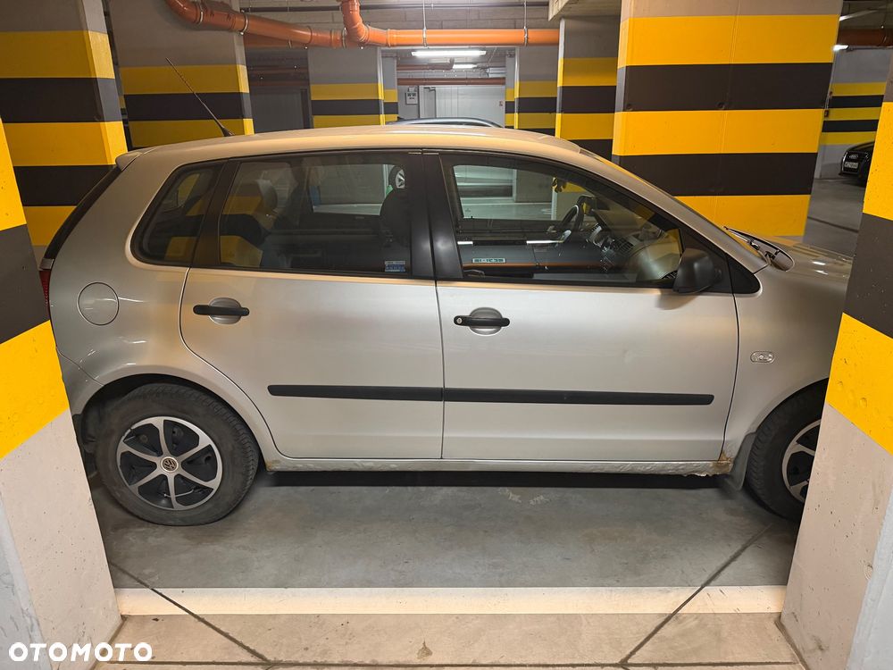 Volkswagen Polo 1.4 16V Basis - 8