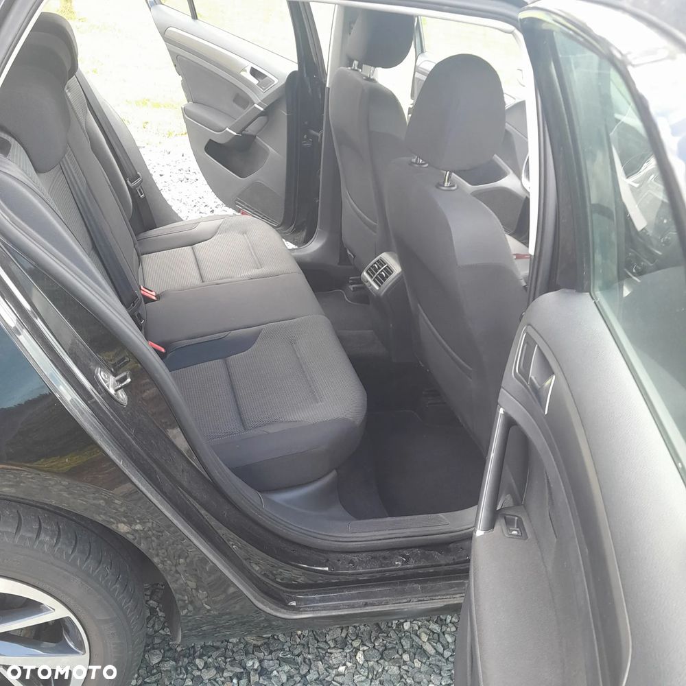 Volkswagen Golf 1.6 TDI BlueMotion Technology Comfortline - 19