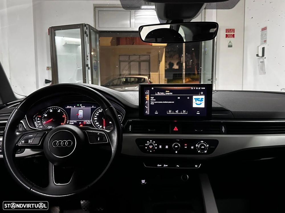 Audi A4 Avant 30 TDI Advanced S tronic - 8