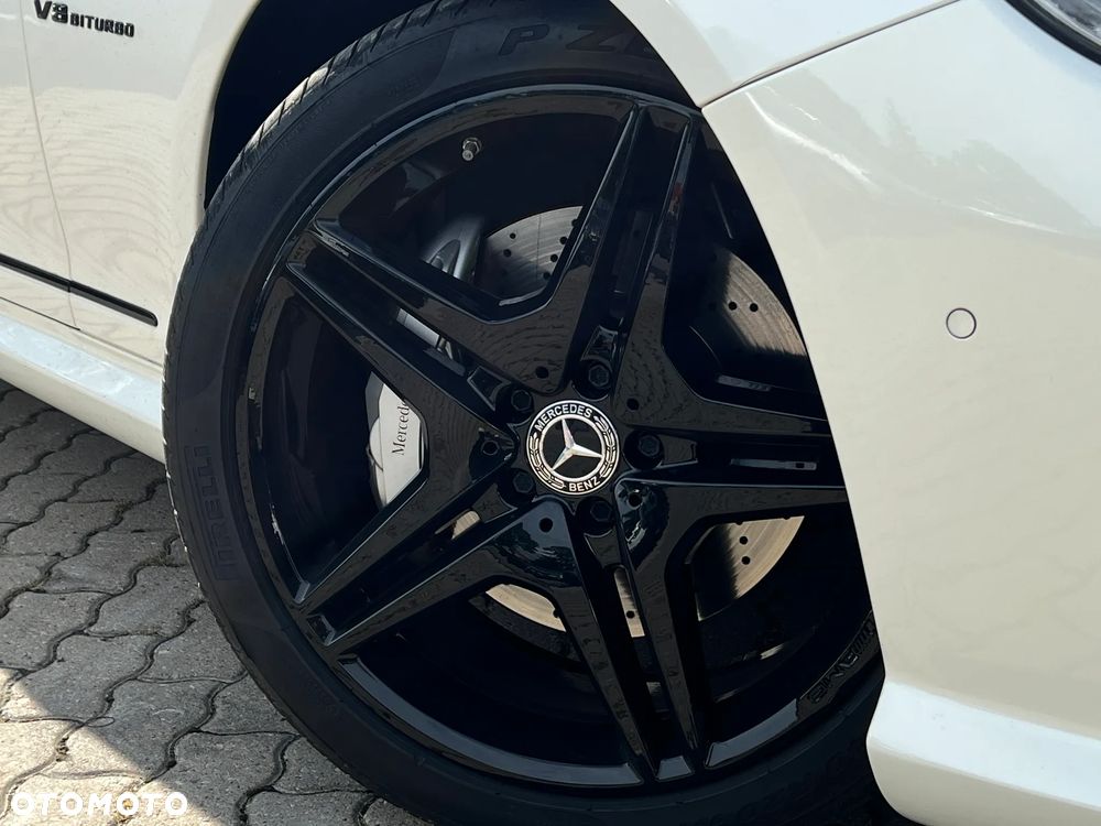 Mercedes-Benz CL - 12