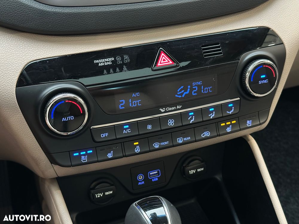 Hyundai Tucson blue 1.7 CRDi 2WD DCT Premium - 16